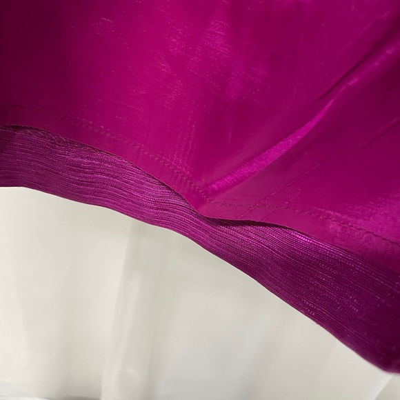 Antonio Melani Fushia Pencil skirt textured sheen Sz 8 night out wedding dressy - Picture 8 of 8